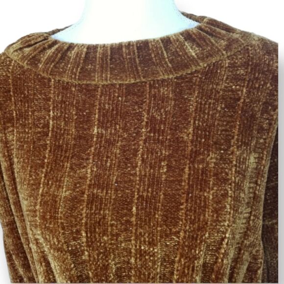 WILD FLOWER MUSTARD CROP SWEATER SZ.XS EUC - Picture 5 of 8